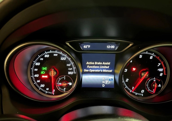 Mercedes-Benz CLA cena 67000 przebieg: 142105, rok produkcji 2018 z Warszawa małe 106